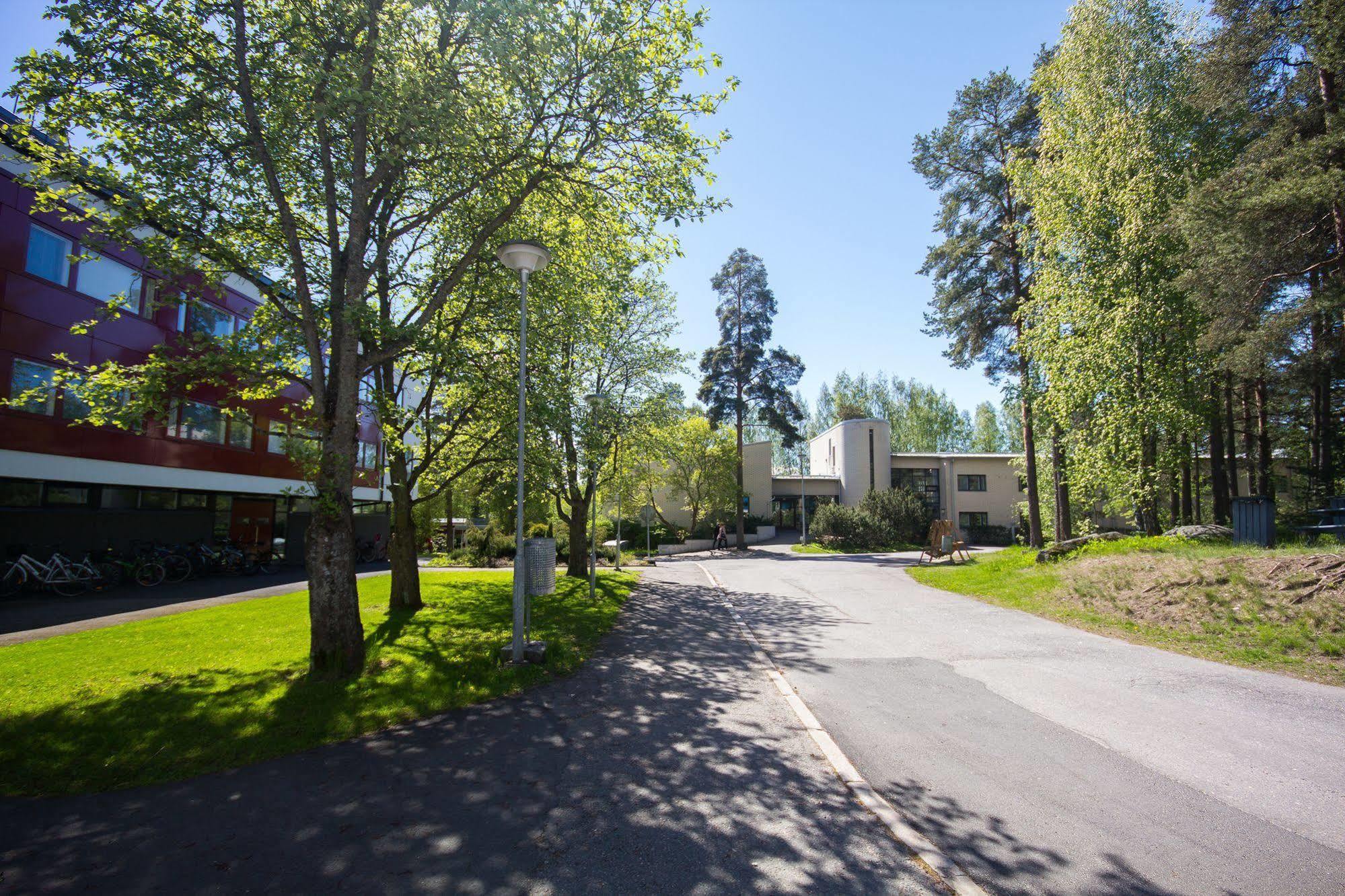 Linnasmaeki Hostel *